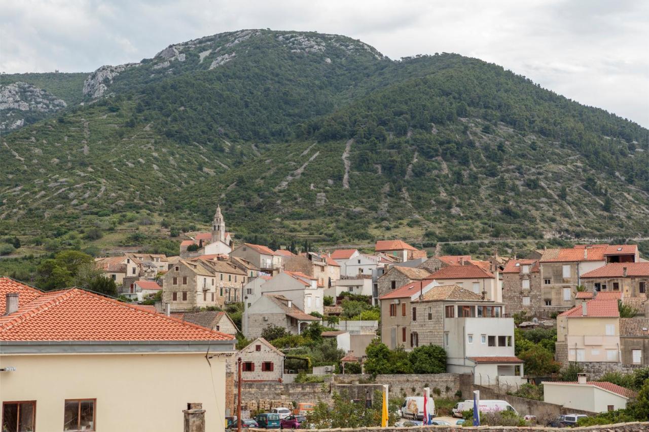 Apartments Bepi Komiža Kültér fotó