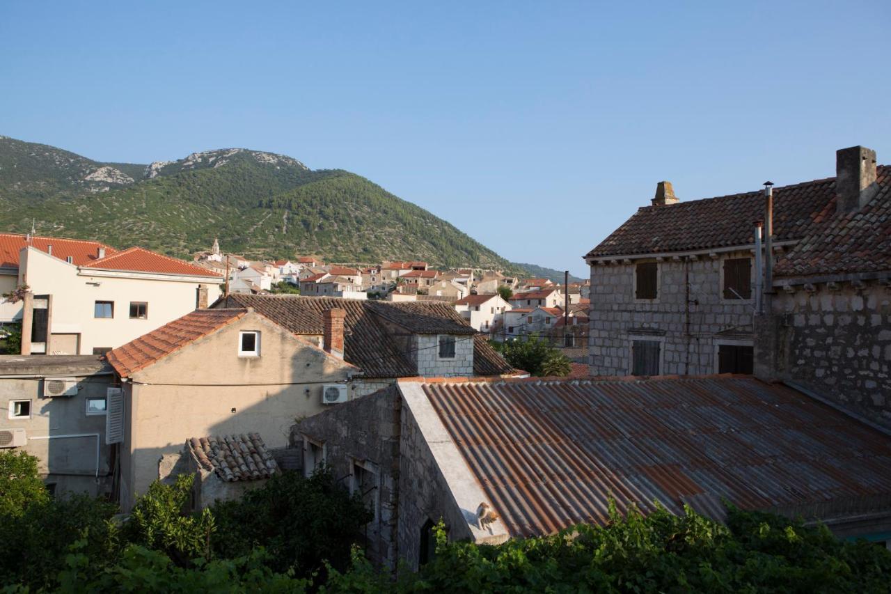 Apartments Bepi Komiža Kültér fotó