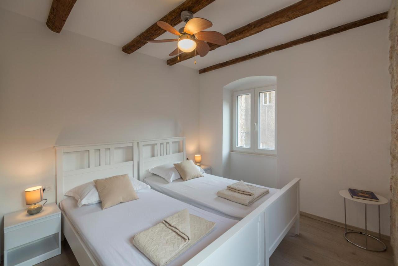 Apartments Bepi Komiža Kültér fotó